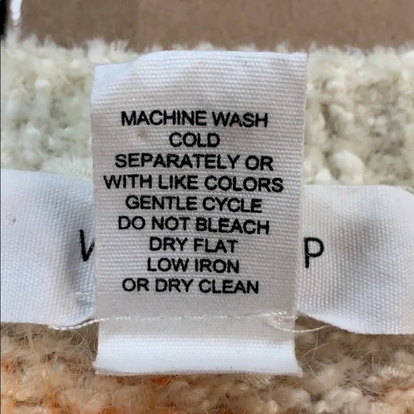 Workshop Republic Clothing Fuzzy Sweater - Picture 8 of 13